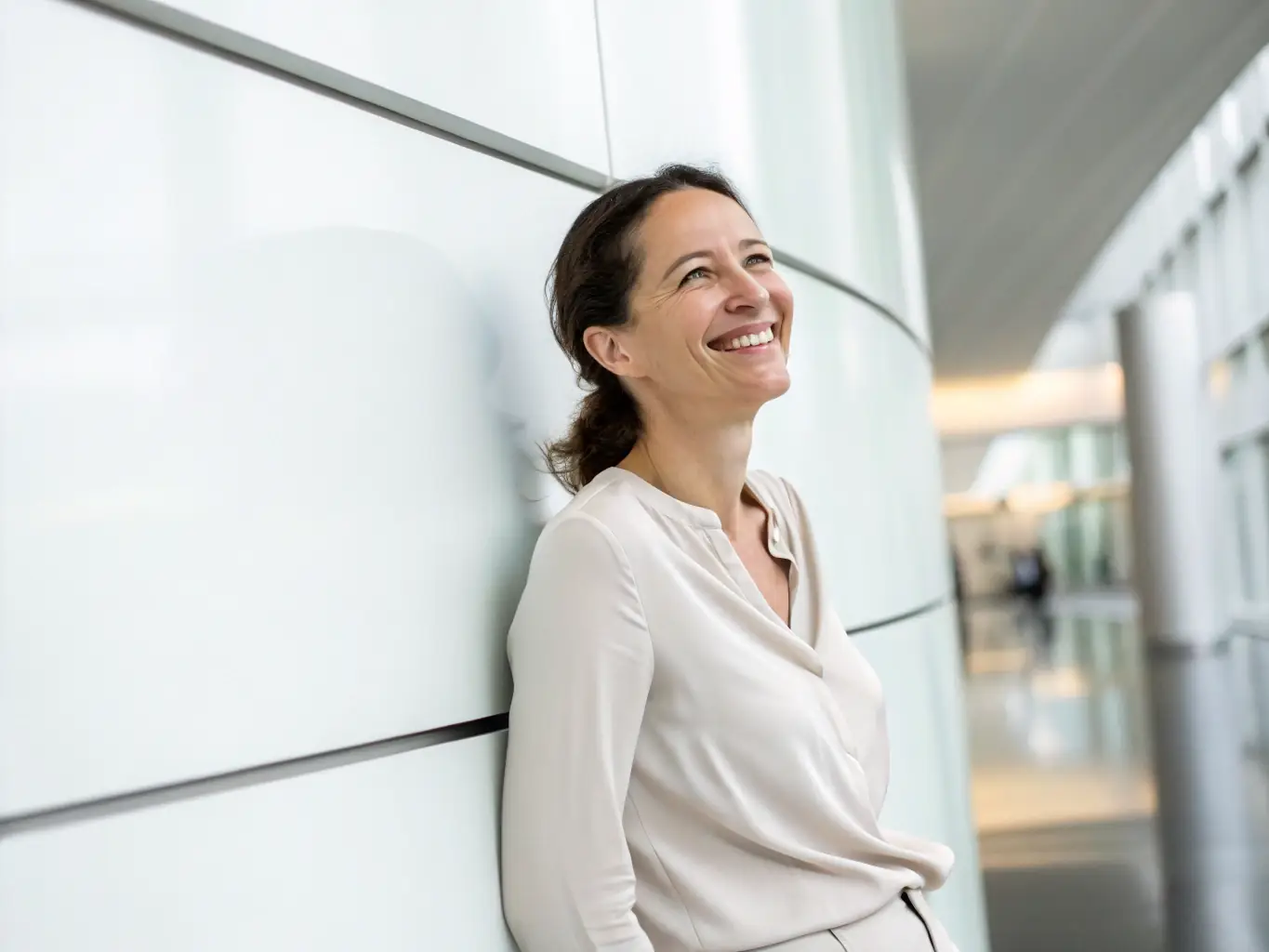 A professional headshot of Ms. Sarah Lee, a policy advisor on climate change, smiling warmly. She is a speaker at the Convectionly conference.